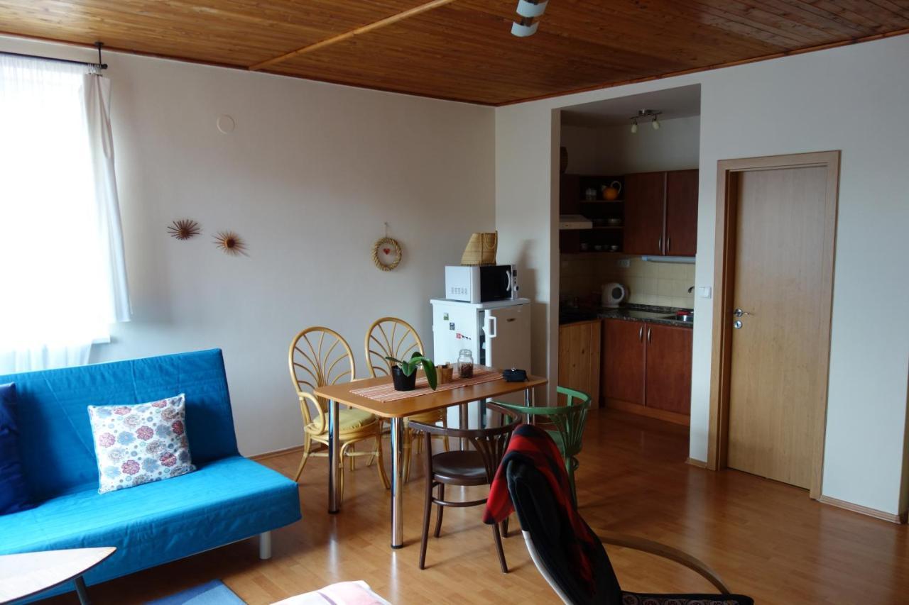 Appartement Zlosin *
